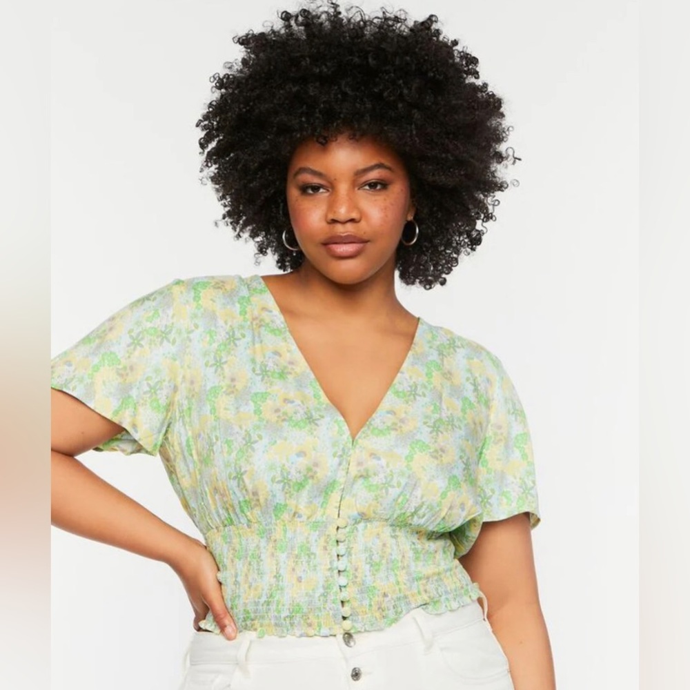 FOREVER 21 FLORAL PRINT CROP TOP